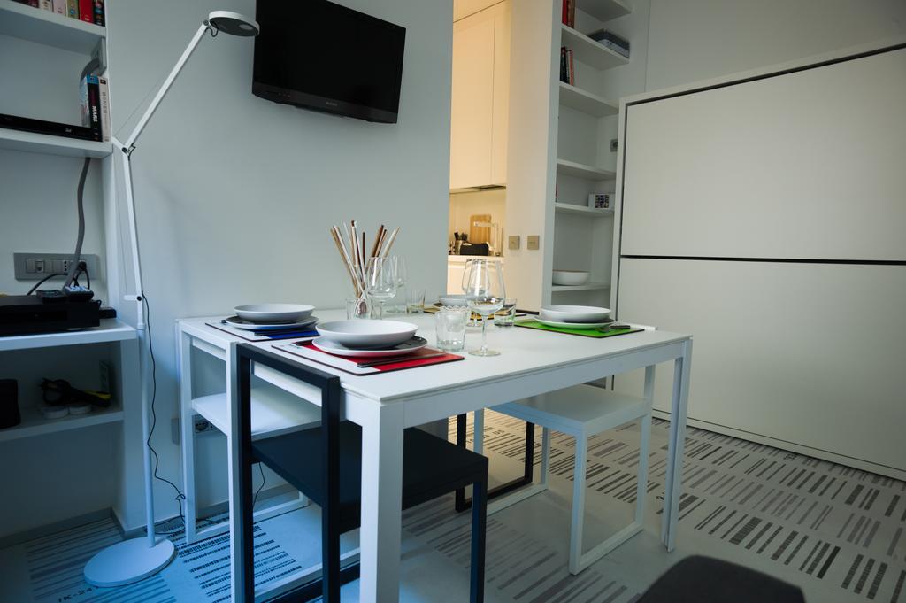 Stylish Mini In The Heart Of Apartamento Milán